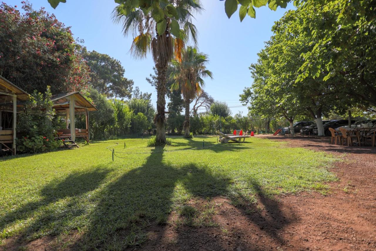 Ugur Pansiyon Bungalows Çıralı Exteriér fotografie