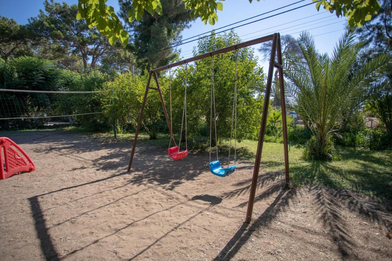 Ugur Pansiyon Bungalows Çıralı Exteriér fotografie