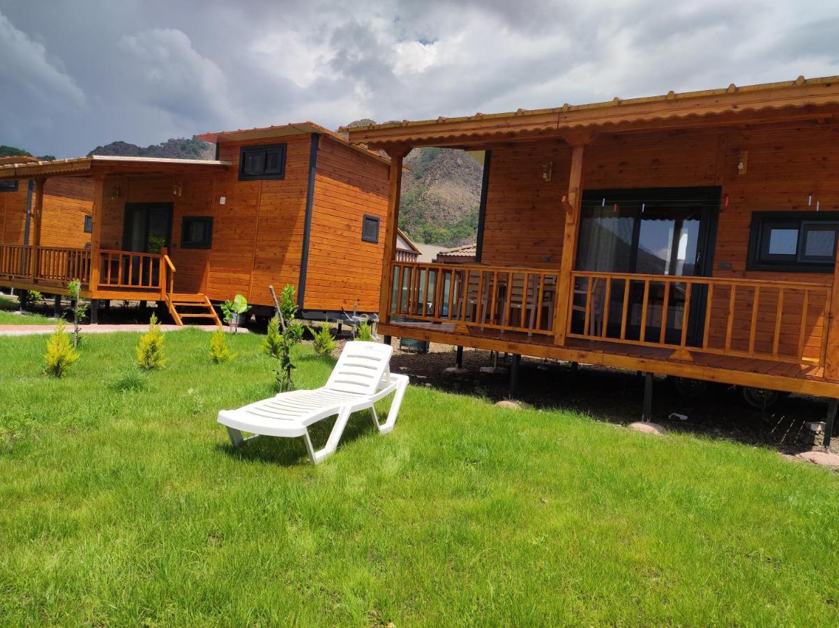 Ugur Pansiyon Bungalows Çıralı Exteriér fotografie