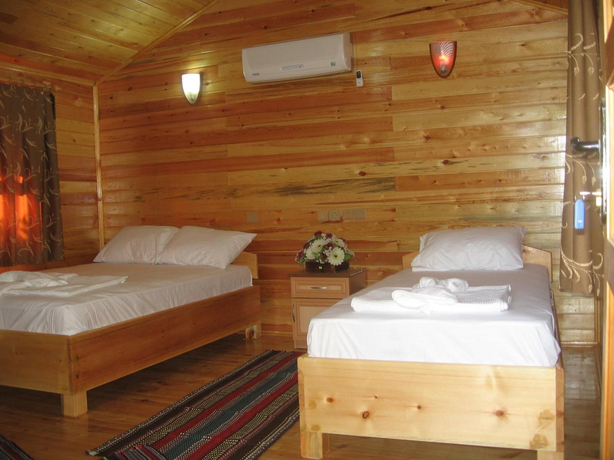 Ugur Pansiyon Bungalows Çıralı Exteriér fotografie
