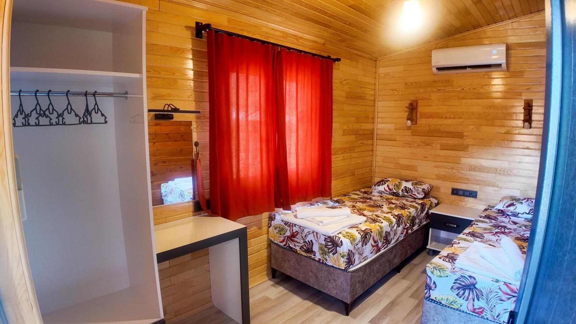 Ugur Pansiyon Bungalows Çıralı Exteriér fotografie