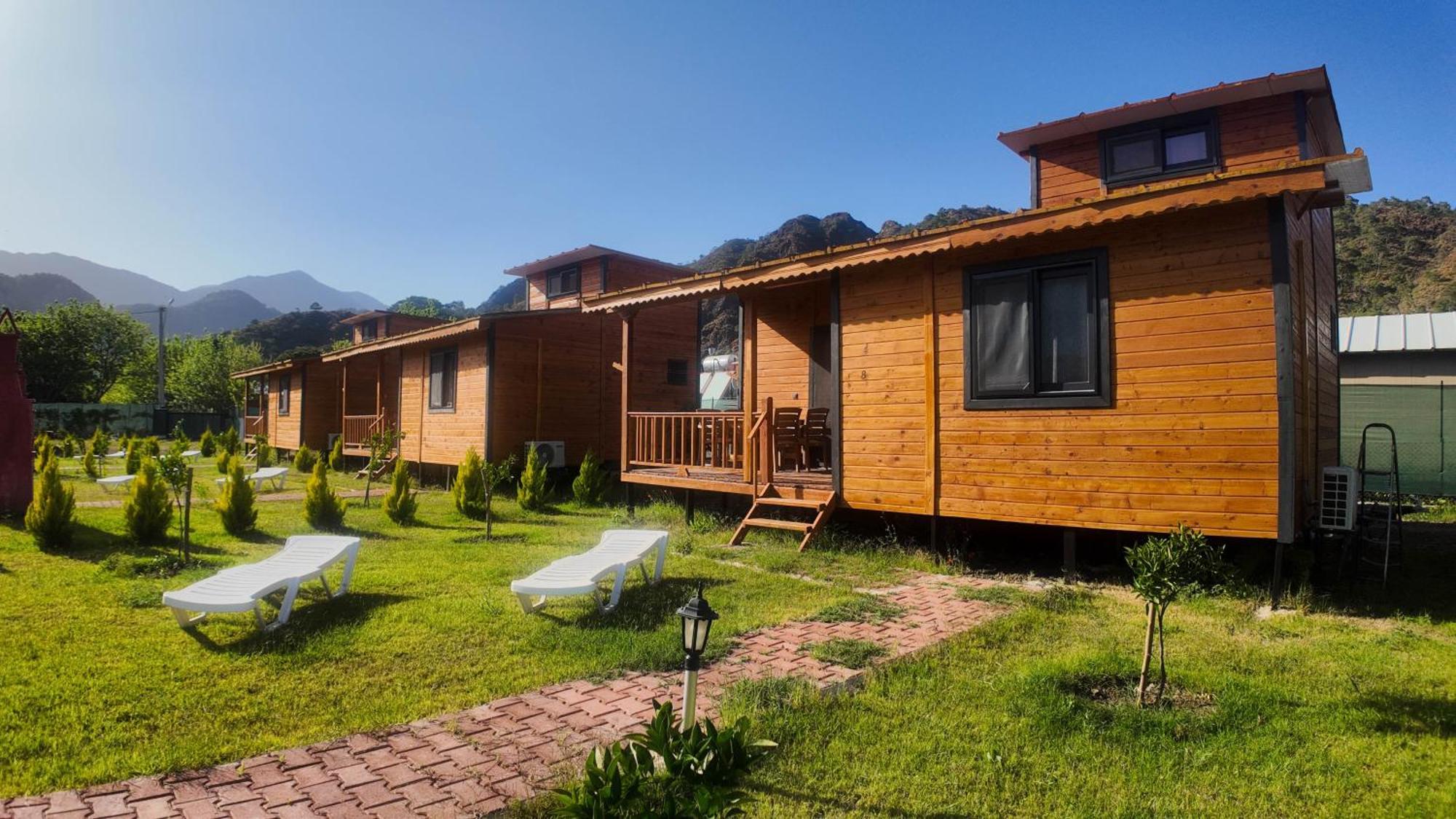 Ugur Pansiyon Bungalows Çıralı Exteriér fotografie