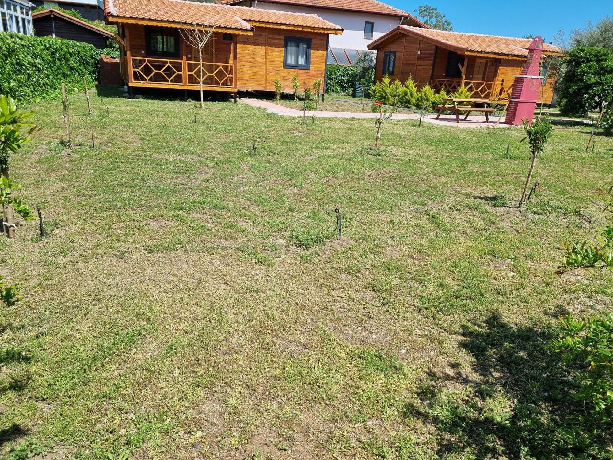 Ugur Pansiyon Bungalows Çıralı Exteriér fotografie